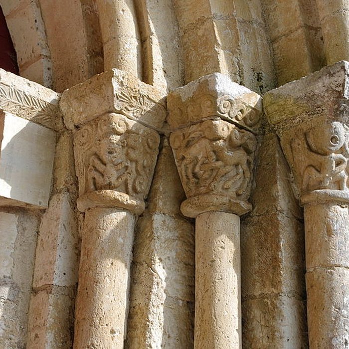 Photo de Église Saint-Front de Saint-Front-sur-Nizonne