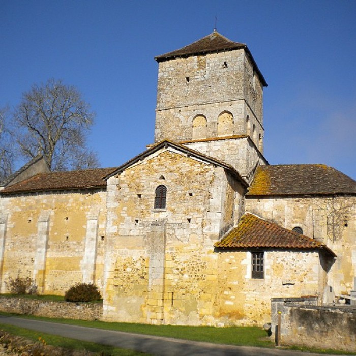 Photo de Église Saint-Front de Saint-Front-sur-Nizonne