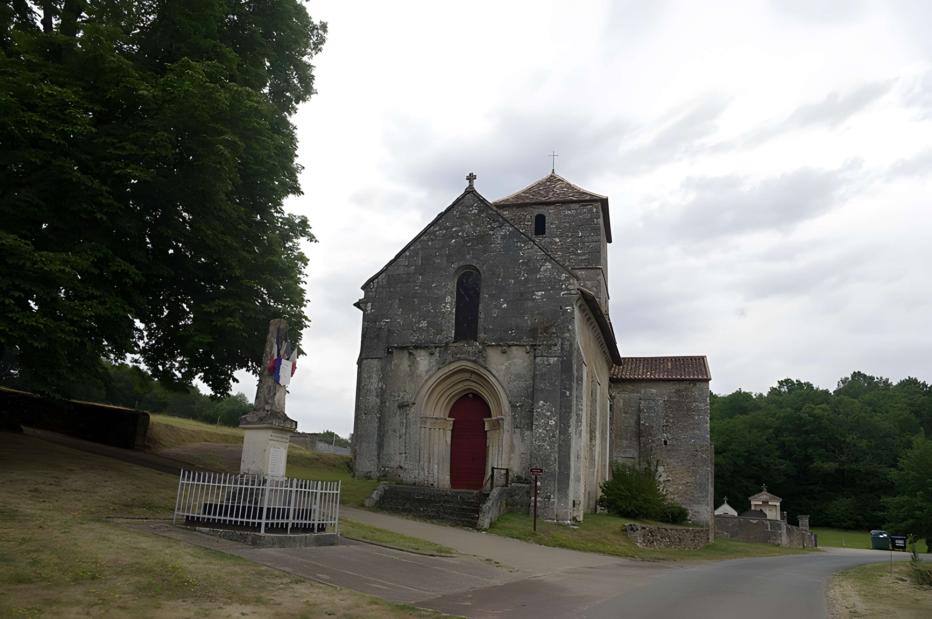 Église Saint-Front de Saint-Front-sur-Nizonne