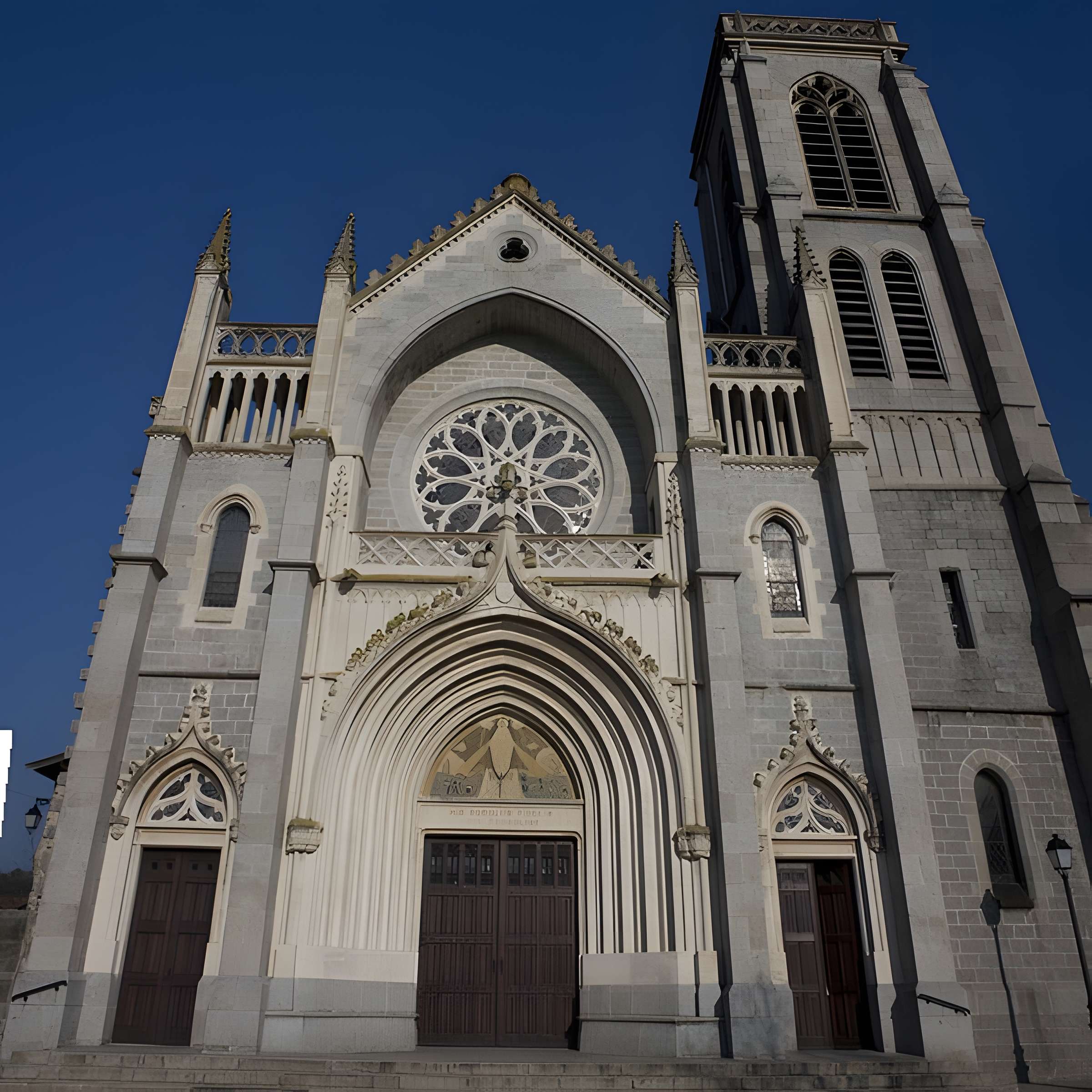 Église Saint-Galmier de Saint-Galmier 