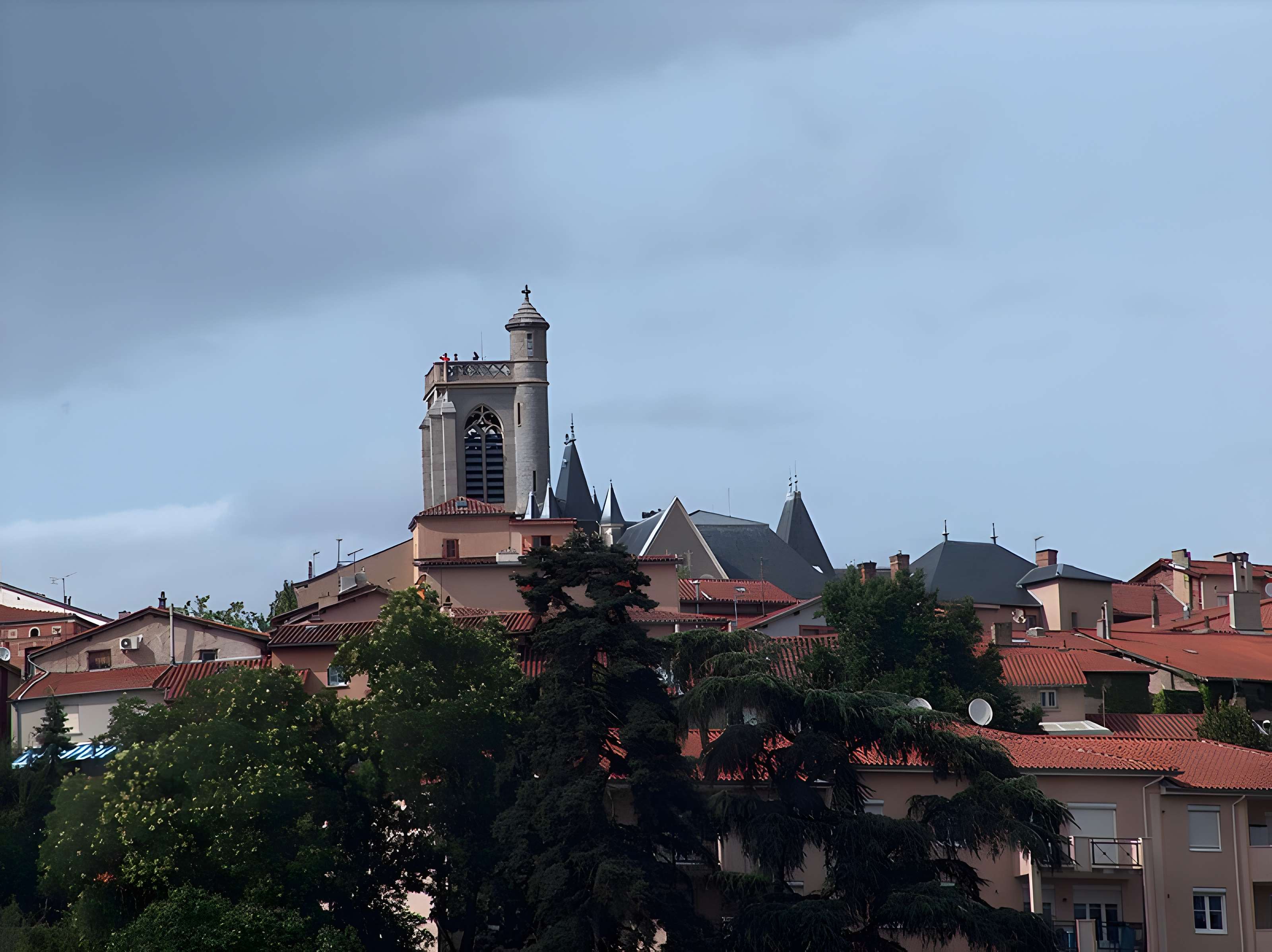 Église Saint-Galmier de Saint-Galmier