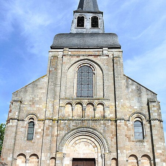 Photo de Église Saint-Genès de Châteaumeillant