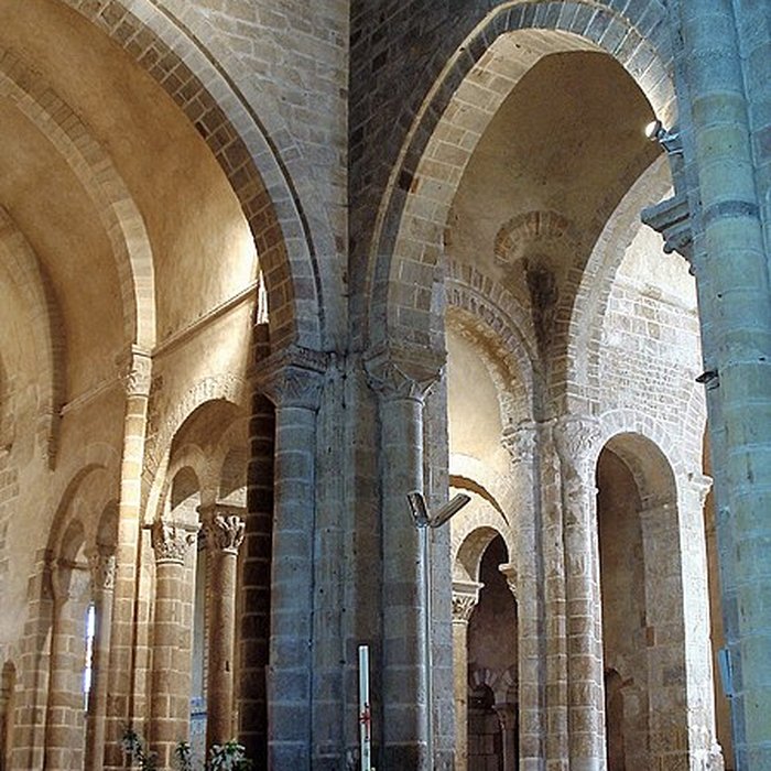 Photo de Église Saint-Genès de Châteaumeillant