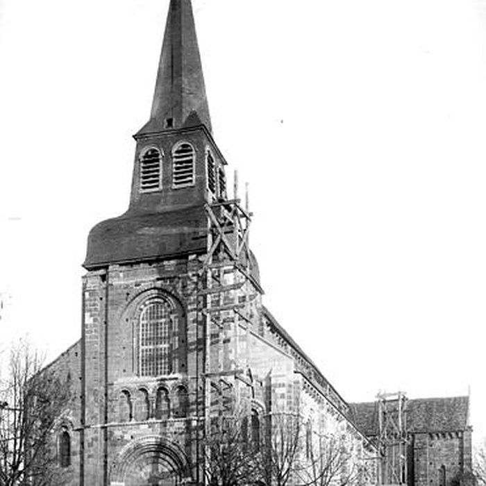 Photo de Église Saint-Genès de Châteaumeillant