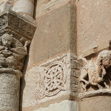Église Saint-Genès de Châteaumeillant