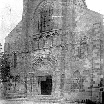 Église Saint-Genès de Châteaumeillant