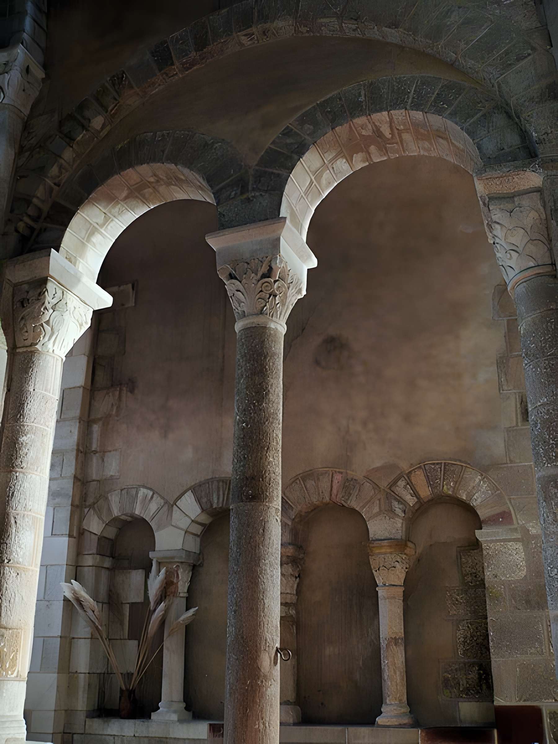 Église Saint-Genès de Châteaumeillant