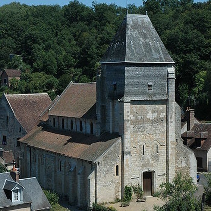 Photo de Église Saint-Genest de Lavardin