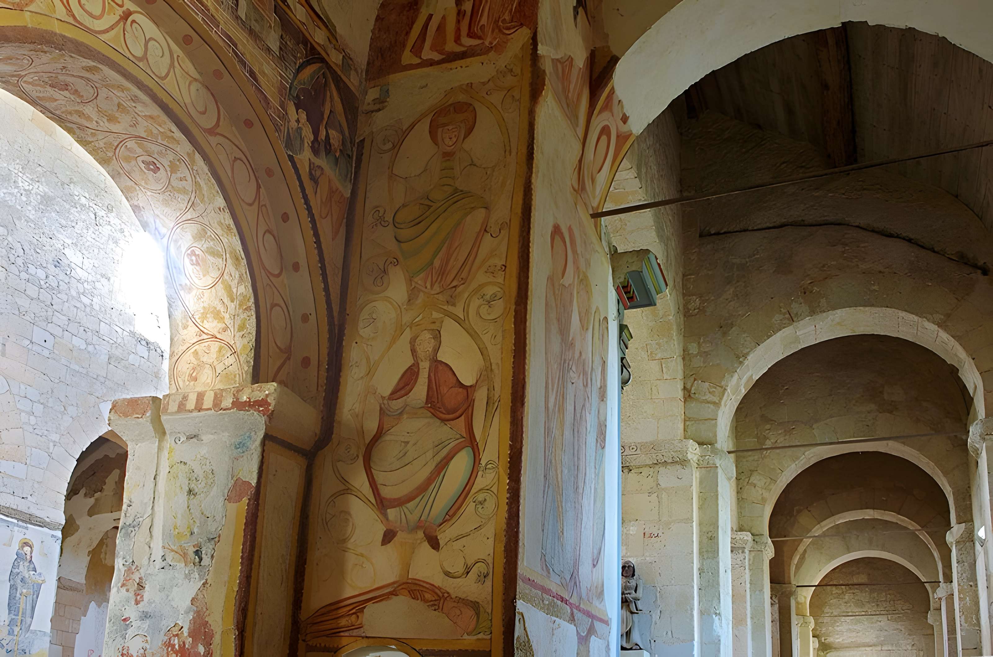 Église Saint-Genest de Lavardin