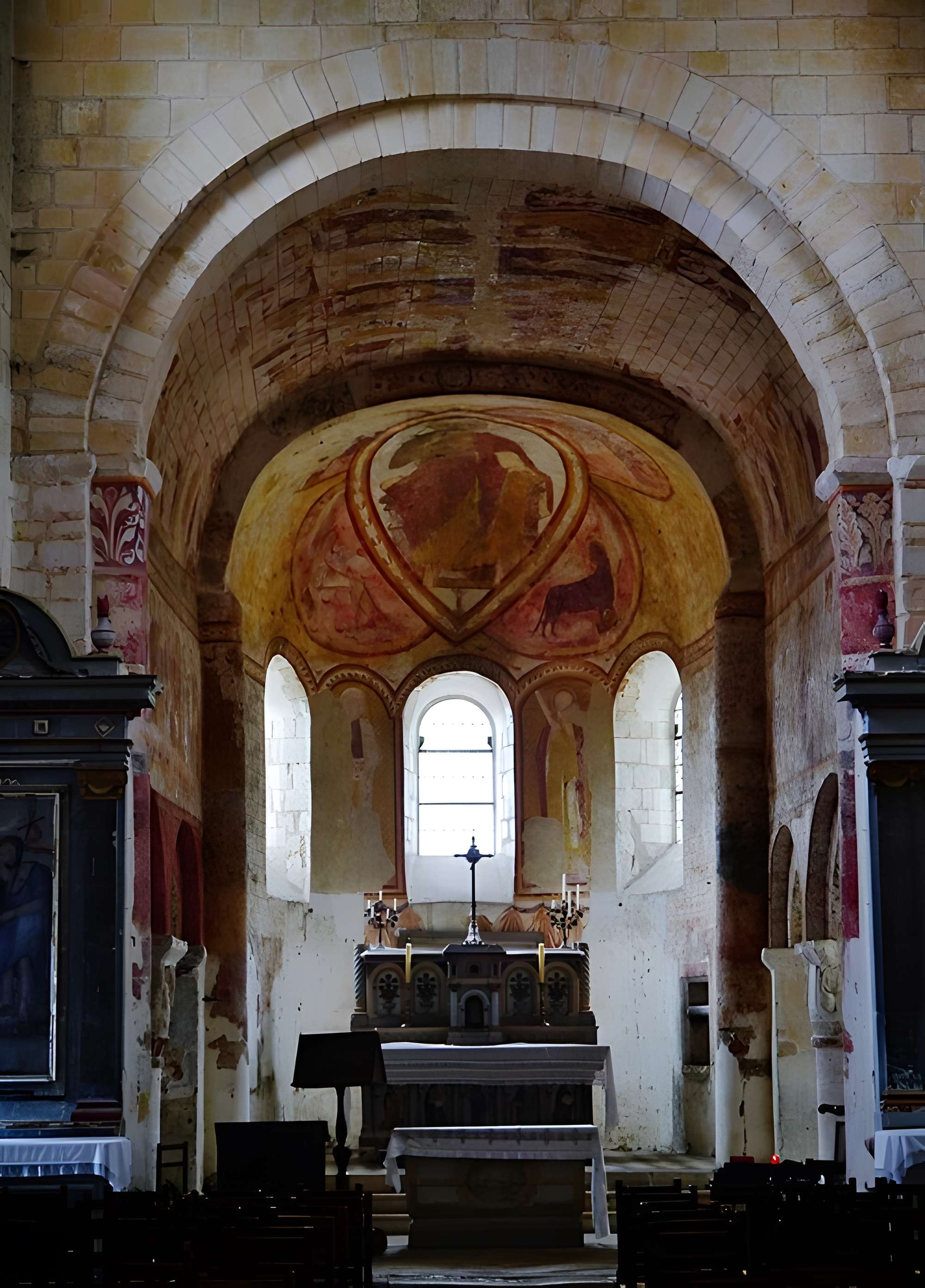 Église Saint-Genest de Lavardin