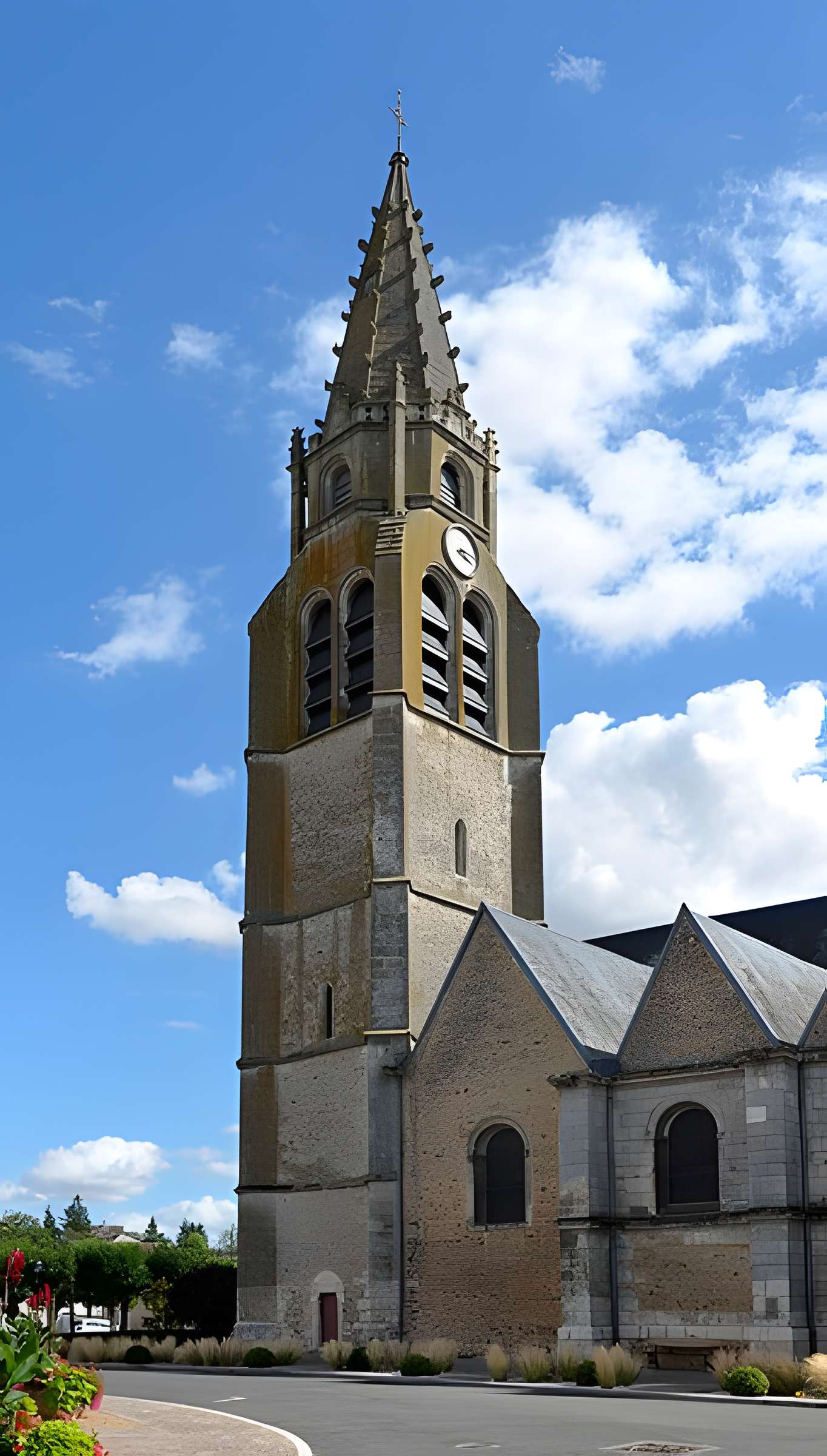 Église Saint-Georges de Cloyes-sur-le-Loir