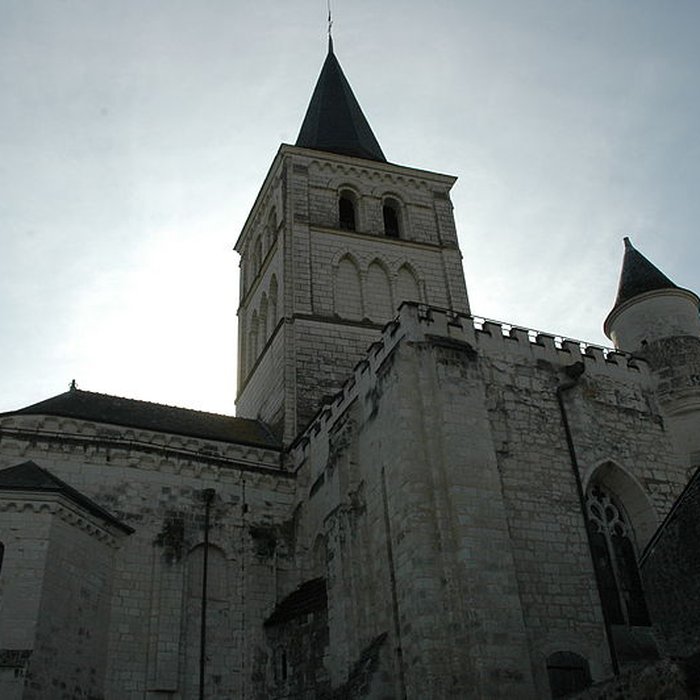 Photo de Église Saint-Georges de Faye-la-Vineuse