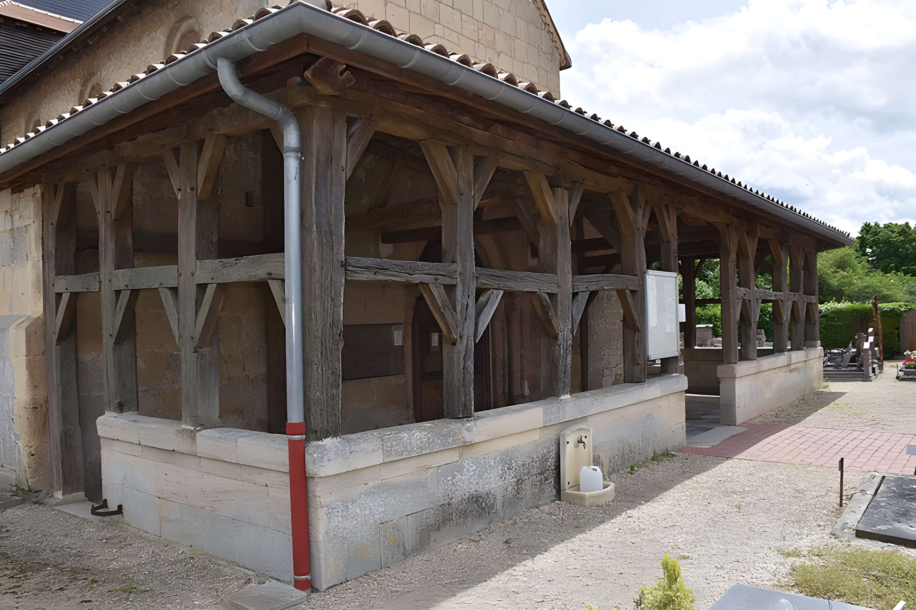 Église Saint-Georges de Larzicourt