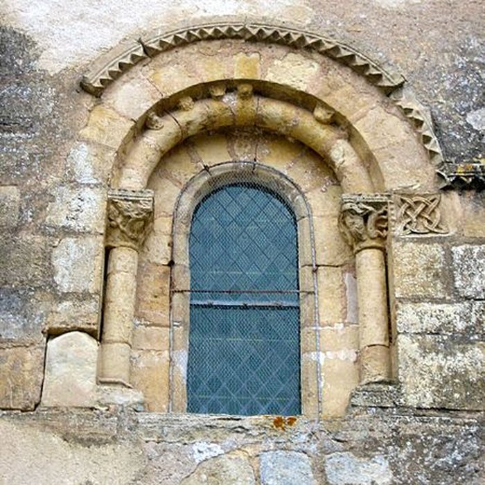 Photo de Église Saint-Georges de Saint-Jeanvrin