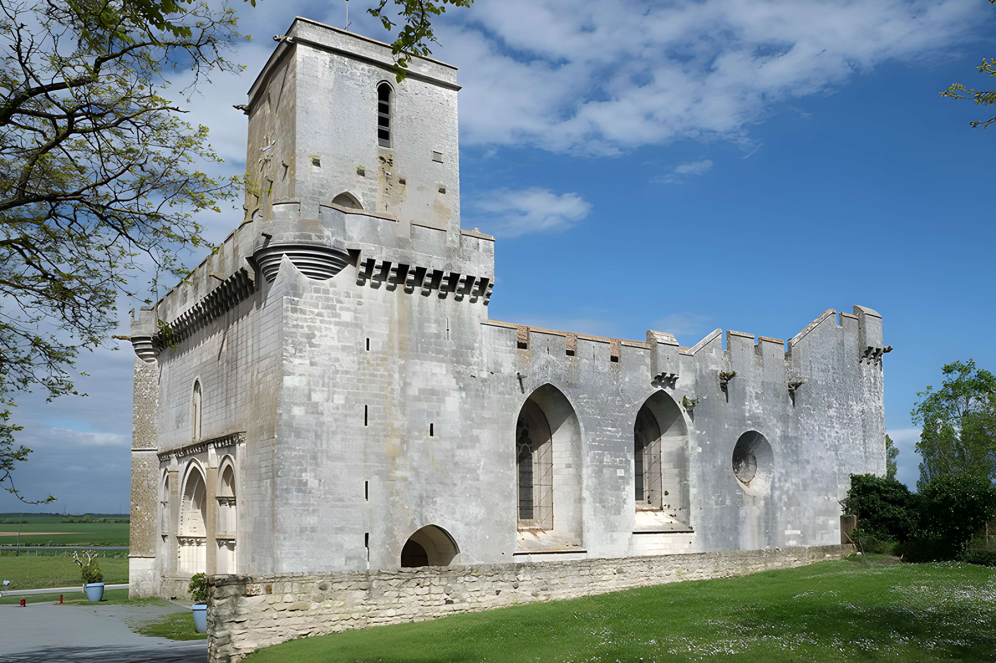 Église Saint-Martin d'Esnandes