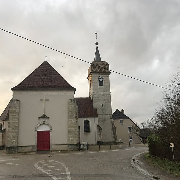 Photo de Église Saint-Germain de Parcey et croix