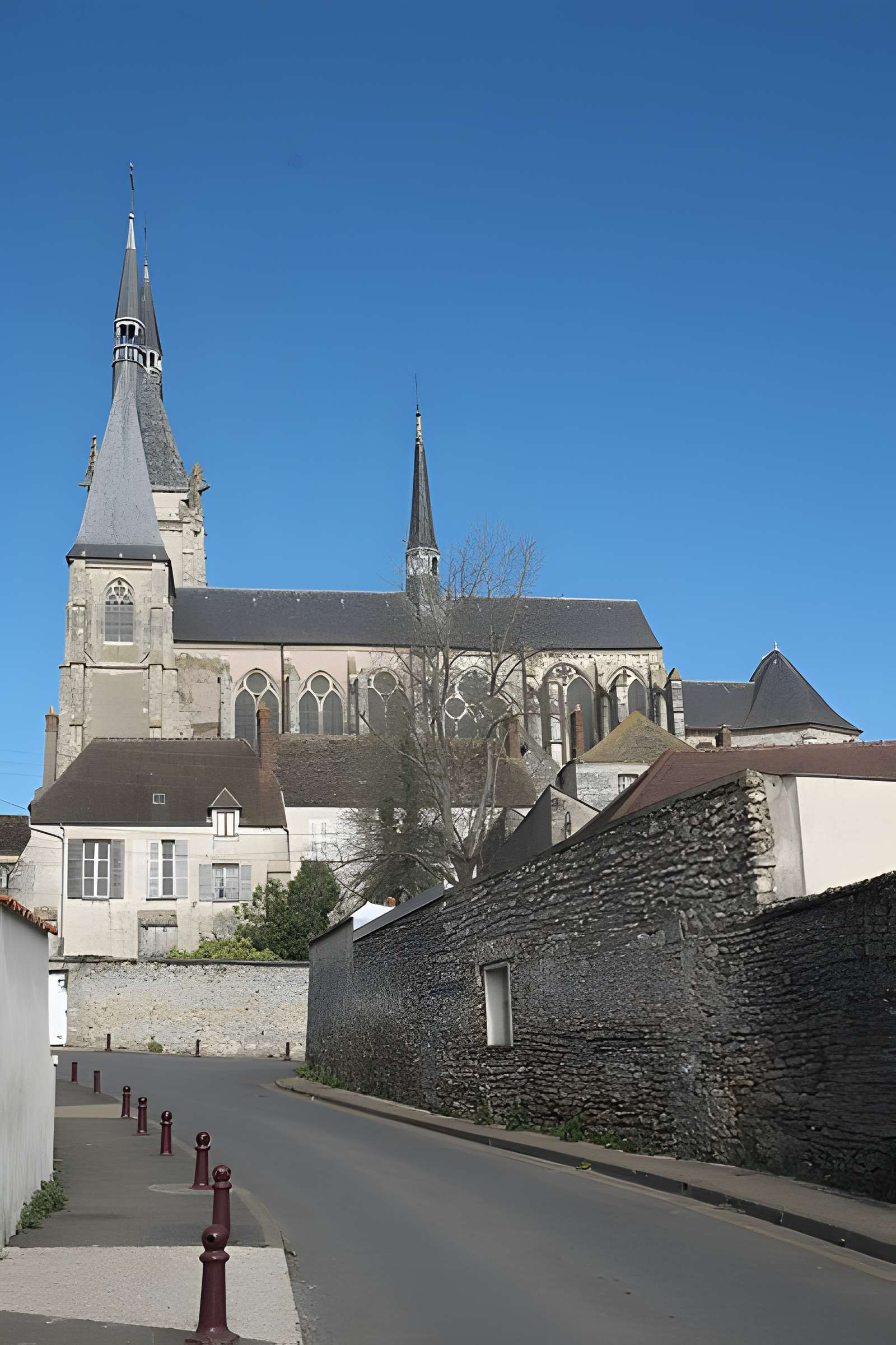 Église Saint-Germain-d'Auxerre de Dourdan