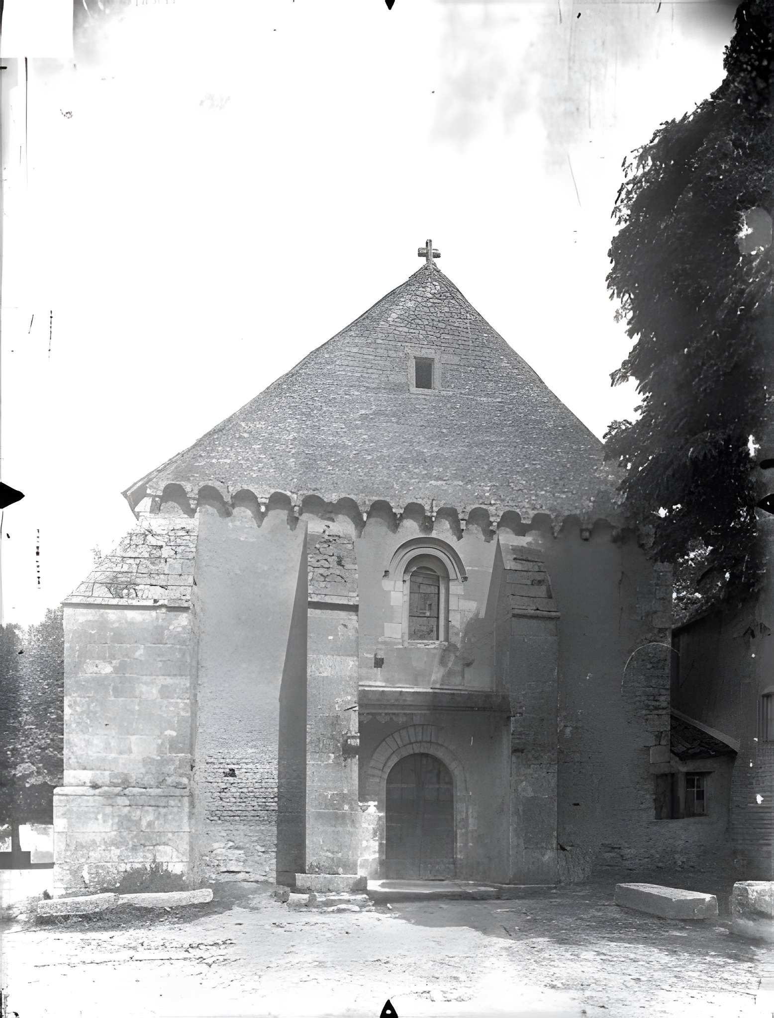 Église Saint-Gervais-et-Saint-Protais de Civaux