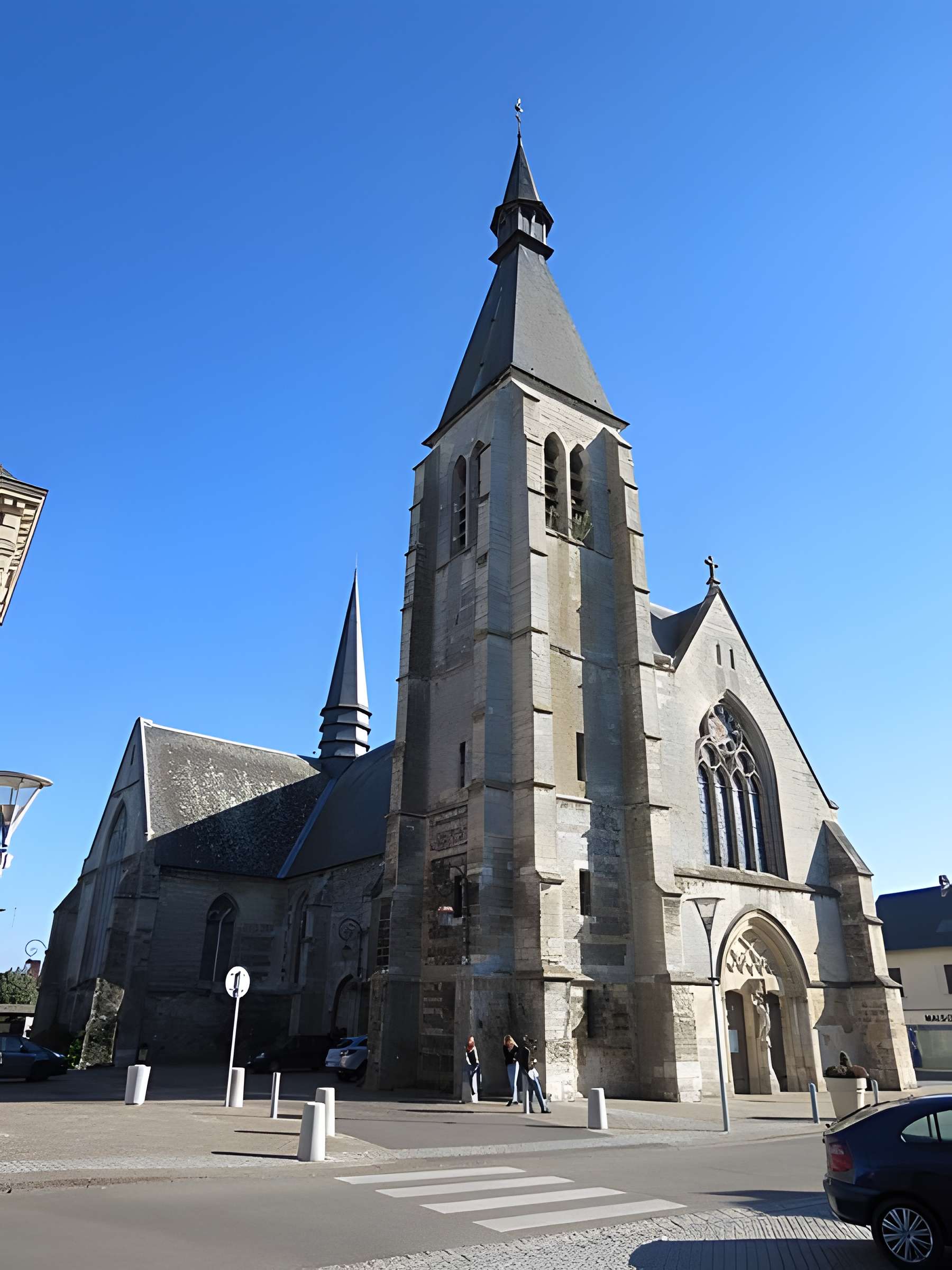 Église Saint-Gervais-Saint-Protais d'Étrépagny