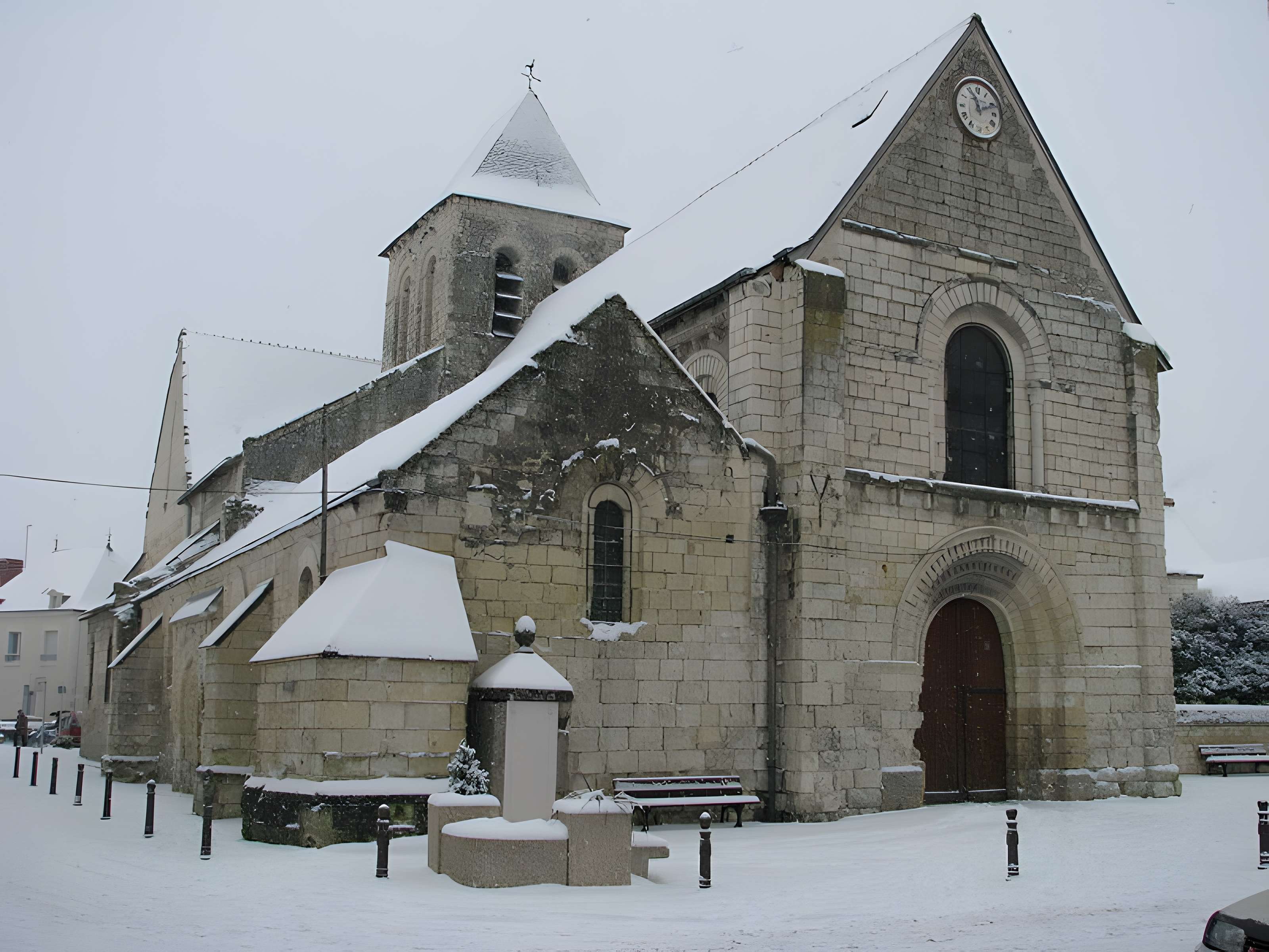 Église Saint-Gilles de L'Île-Bouchard
