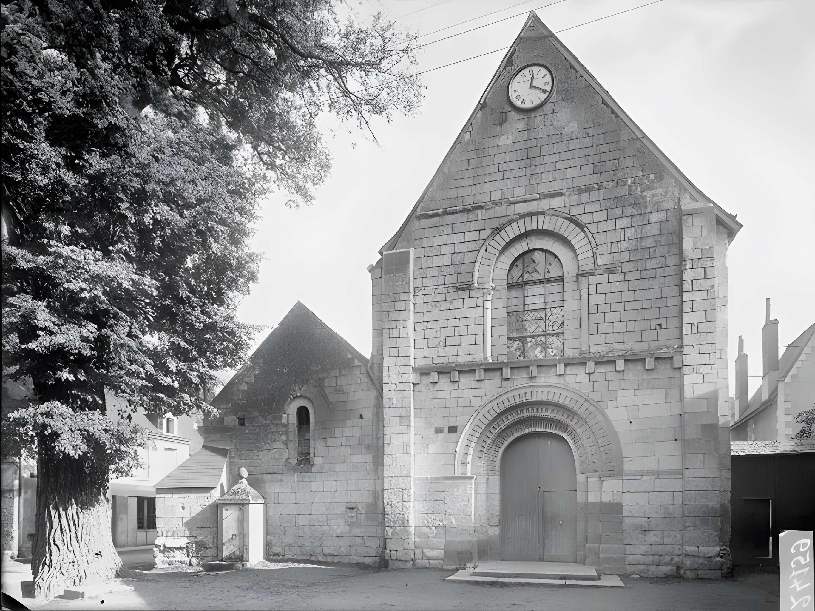 Église Saint-Gilles de L'Île-Bouchard