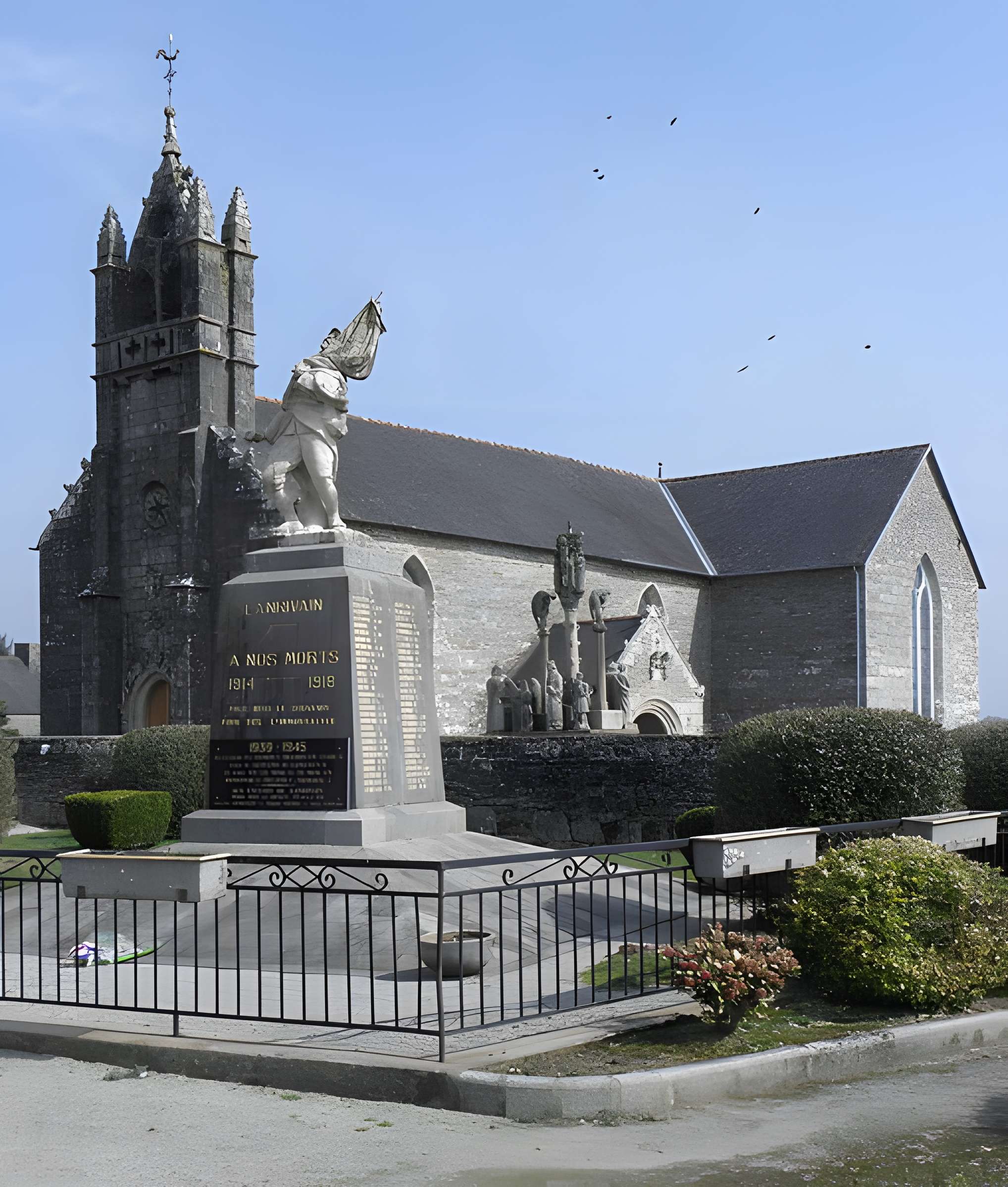 Église Saint-Grégoire de Lanrivain