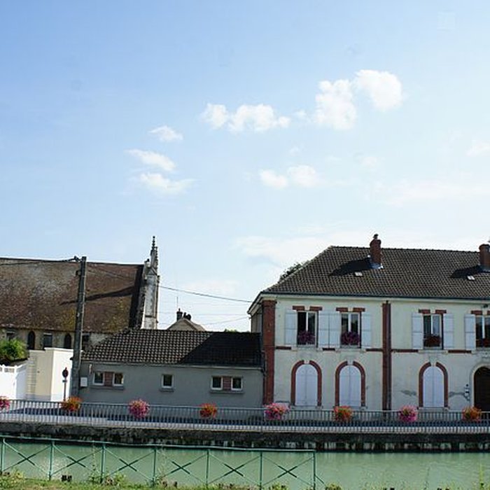 Photo de Église Saint-Hélain de Bisseuil