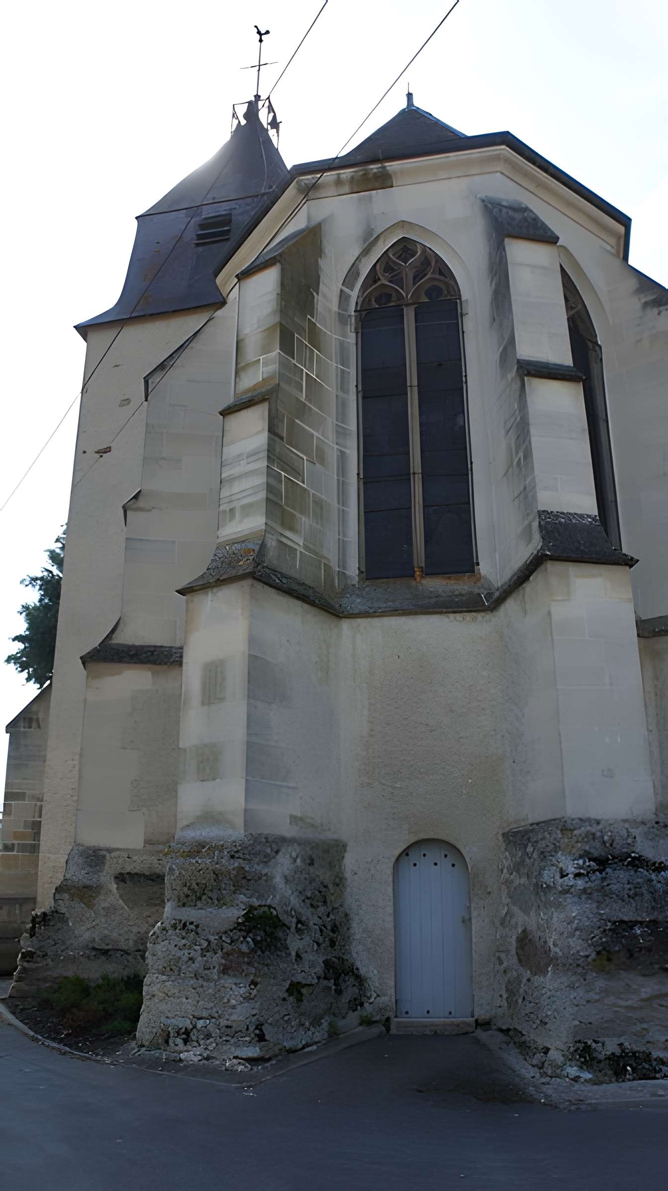 Église Saint-Hélain de Bisseuil