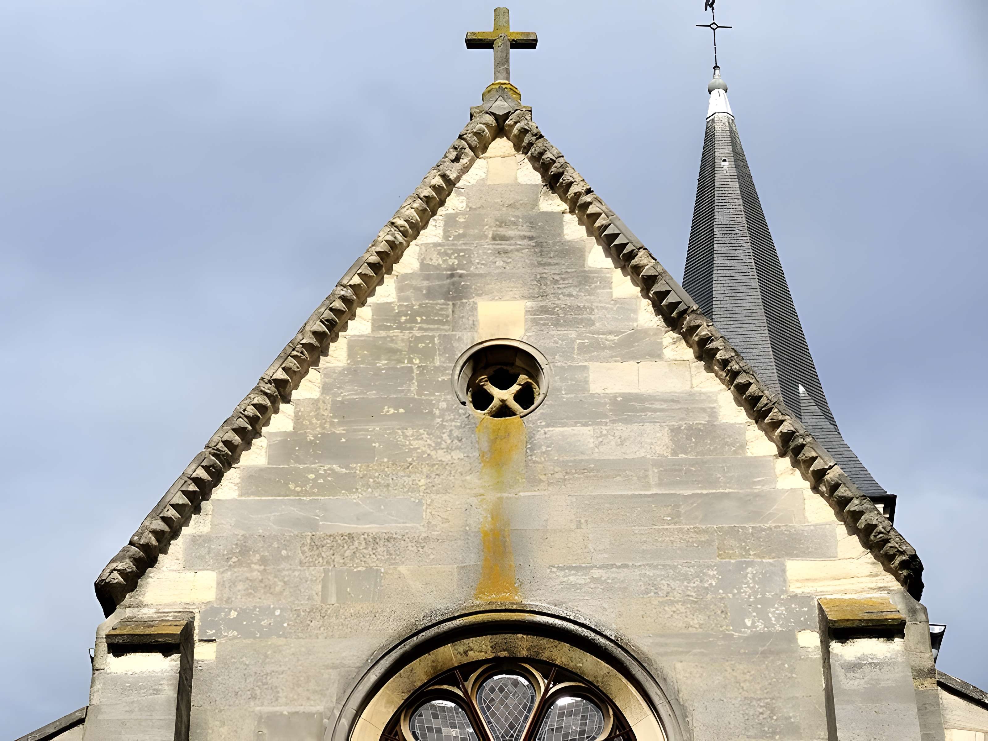 Église Saint-Hermeland de Bagneux