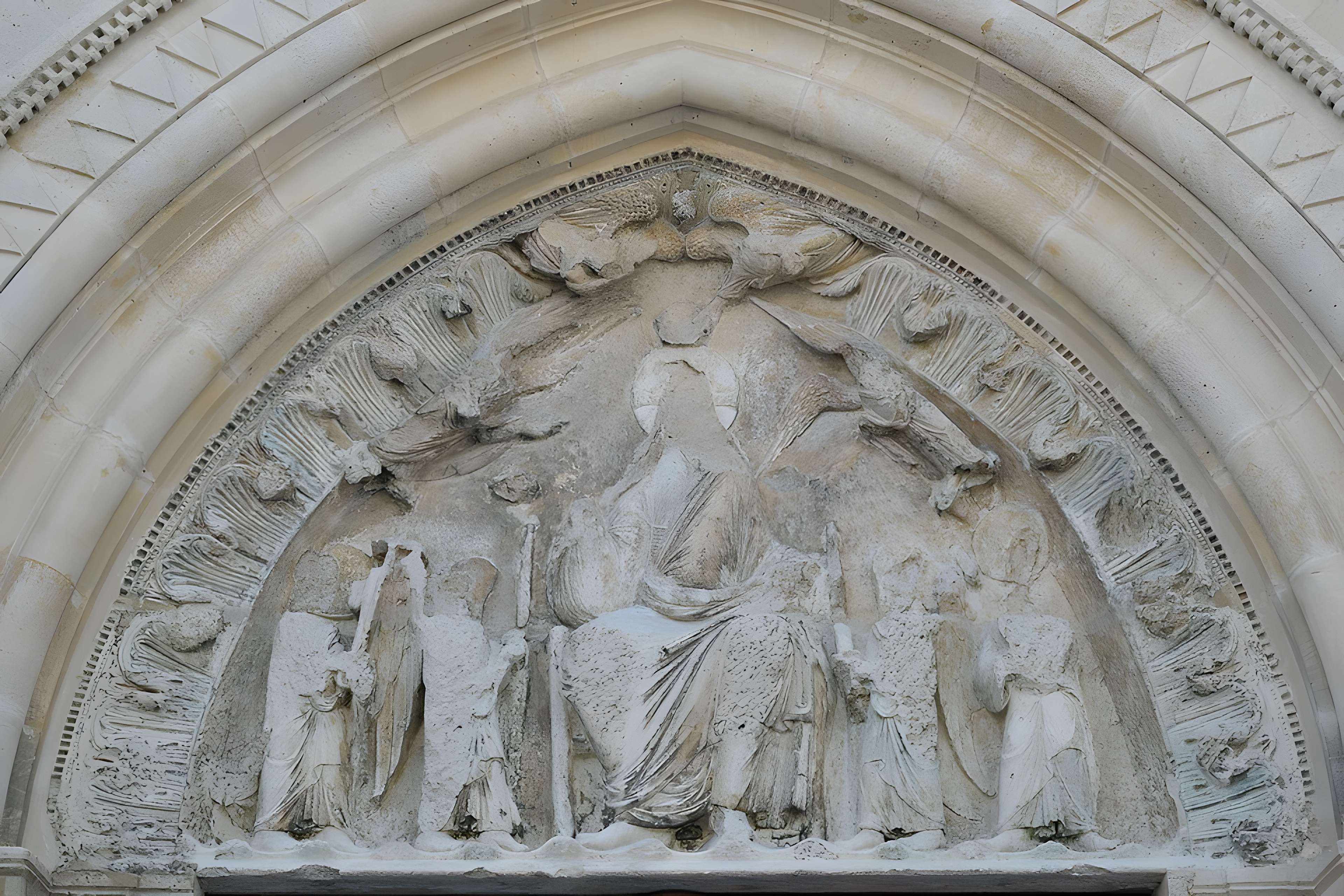 Église Saint-Hermeland de Bagneux