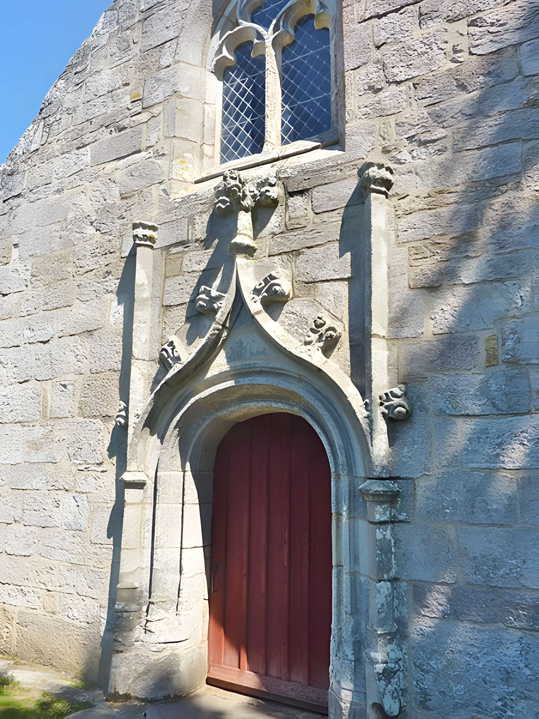 Église Saint-Hilaire de Clohars-Fouesnant