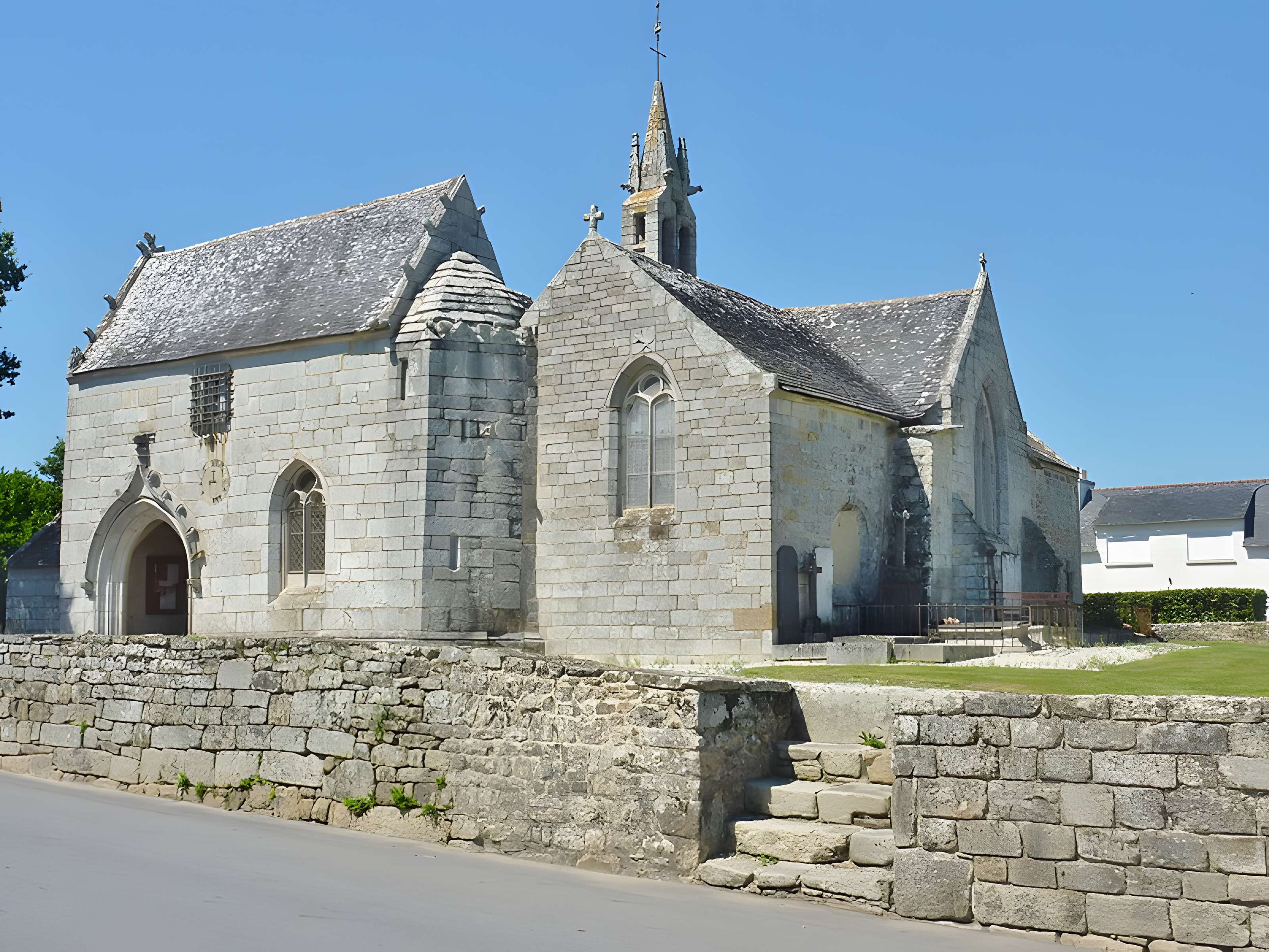 Église Saint-Hilaire de Clohars-Fouesnant