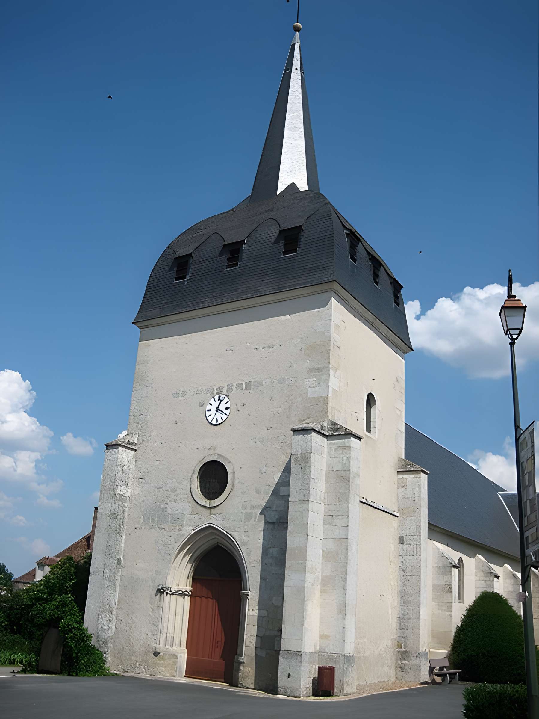 Église Saint-Hilaire de Saint-Hilaire-en-Lignières
