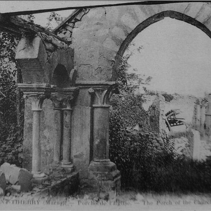 Photo de Église Saint-Hilaire de Saint-Thierry