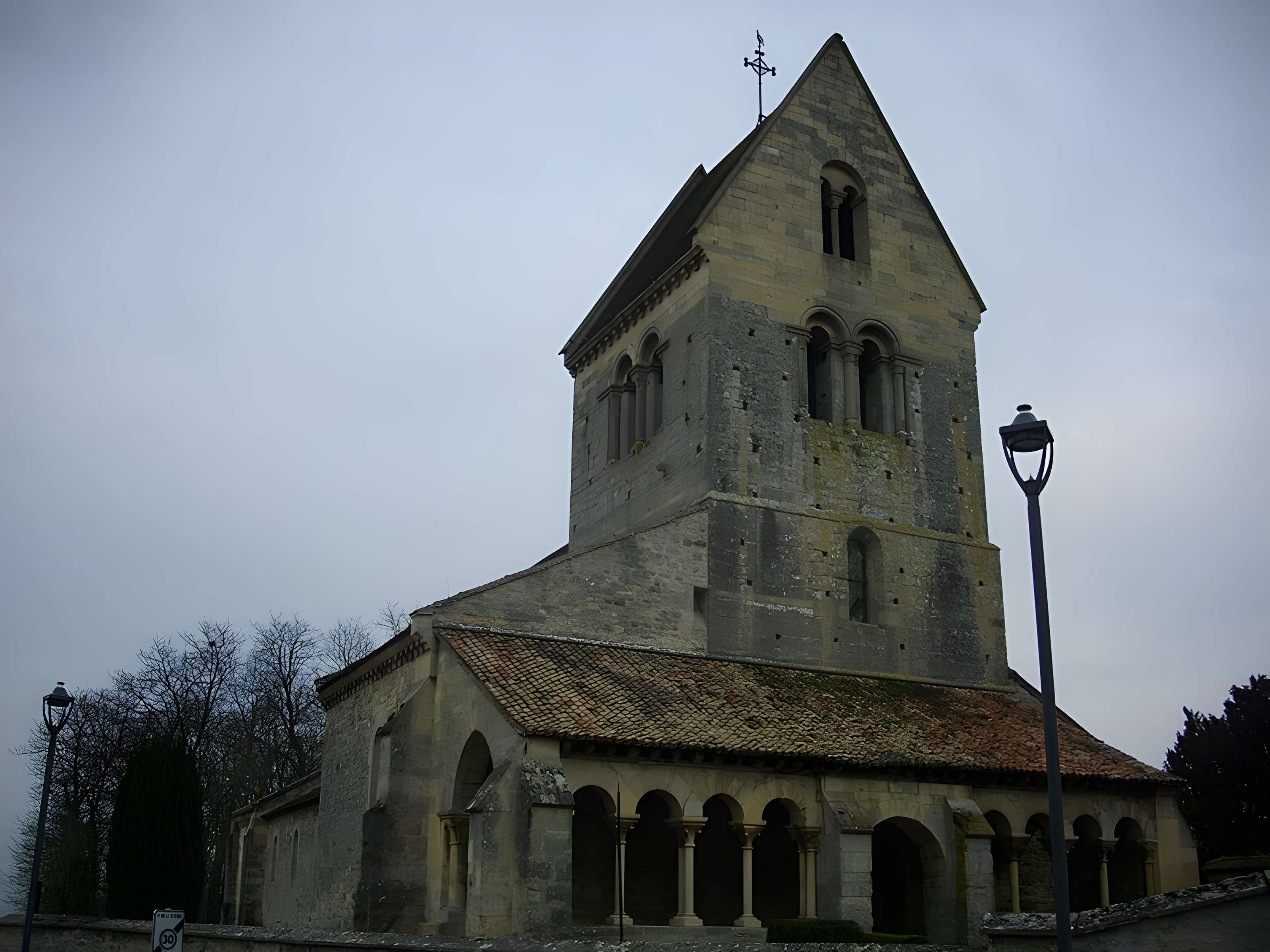 Église Saint-Hilaire de Saint-Thierry
