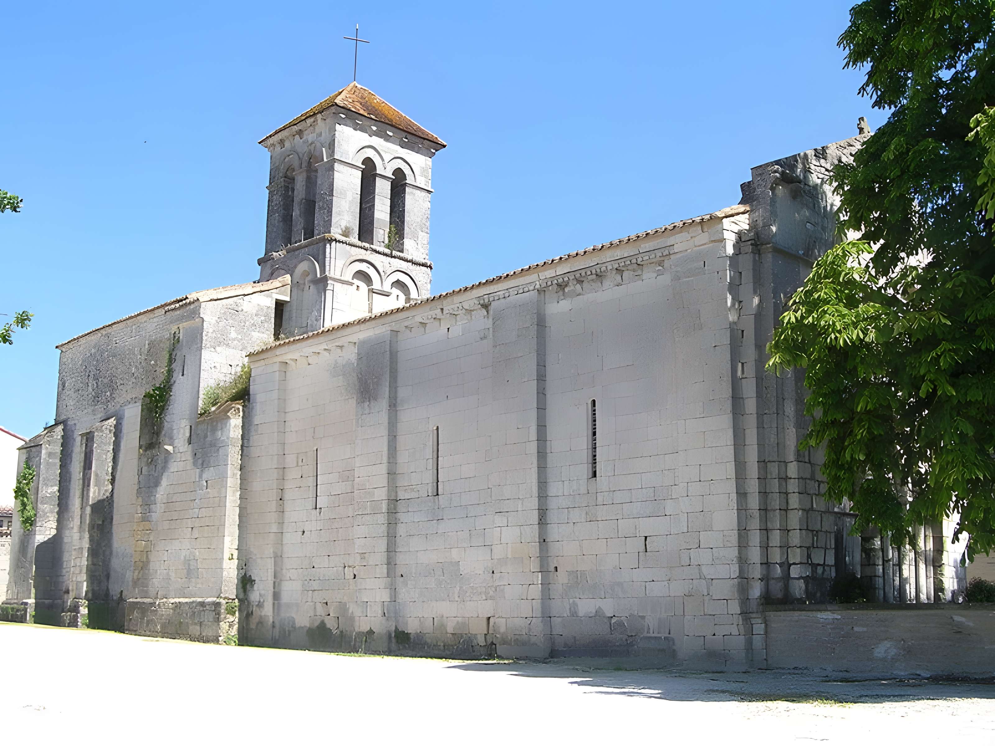Église Saint-Hippolyte de Plaizac 