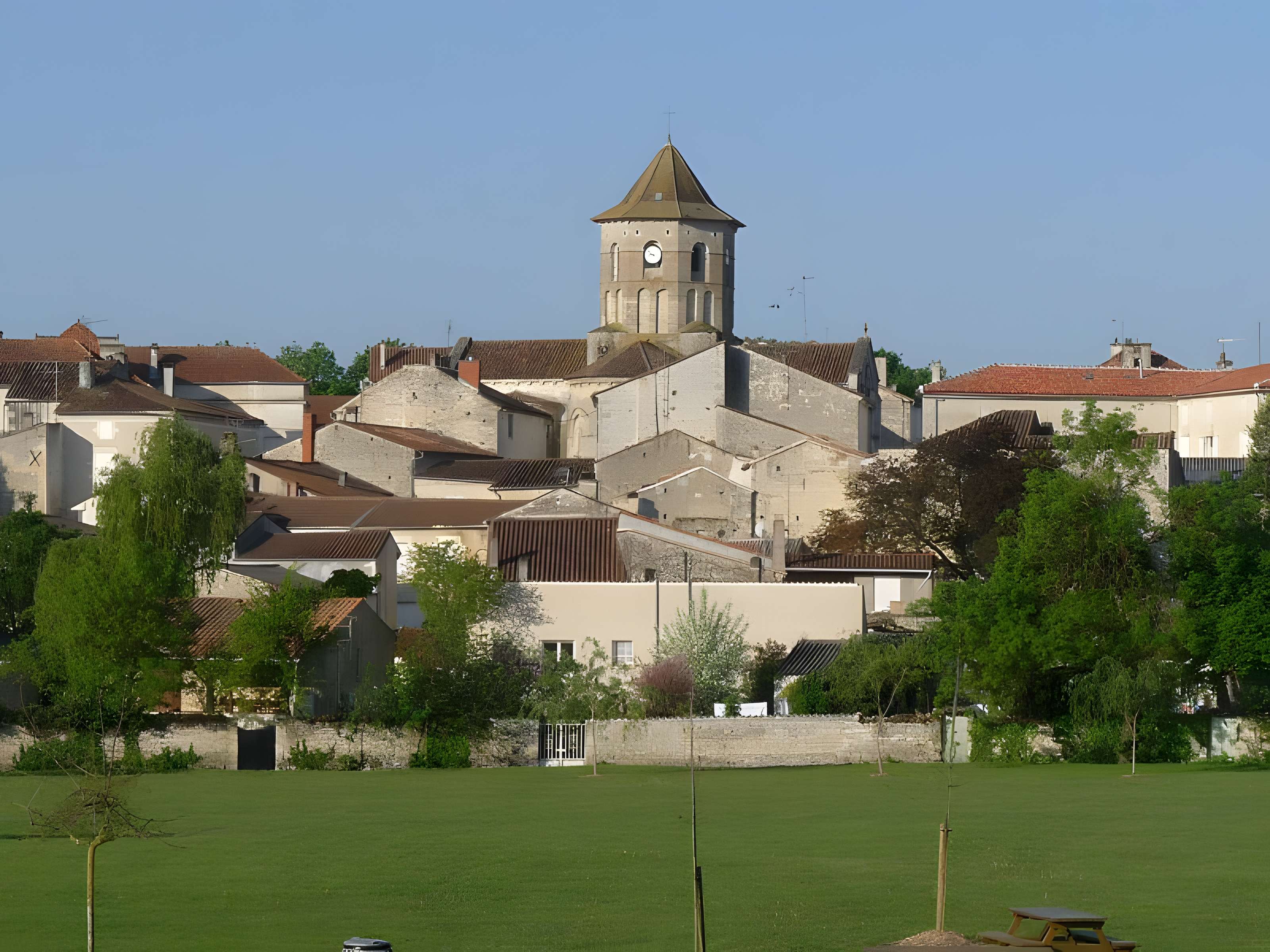 Église Saint-Hippolyte de Plaizac