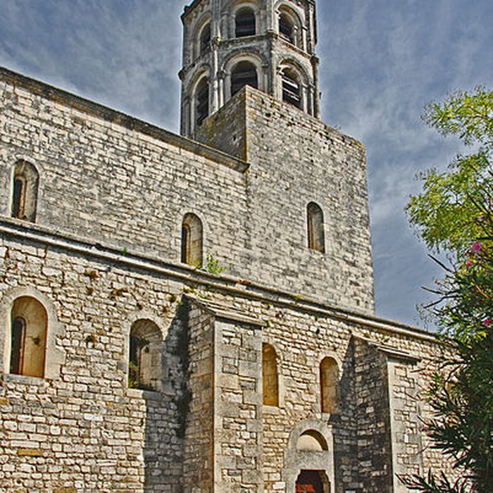 Photo de Église Saint-Michel de La Garde-Adhémar