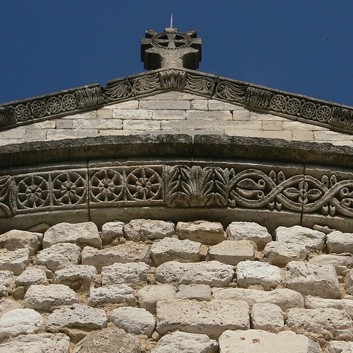 Photo de Église Saint-Michel de La Garde-Adhémar