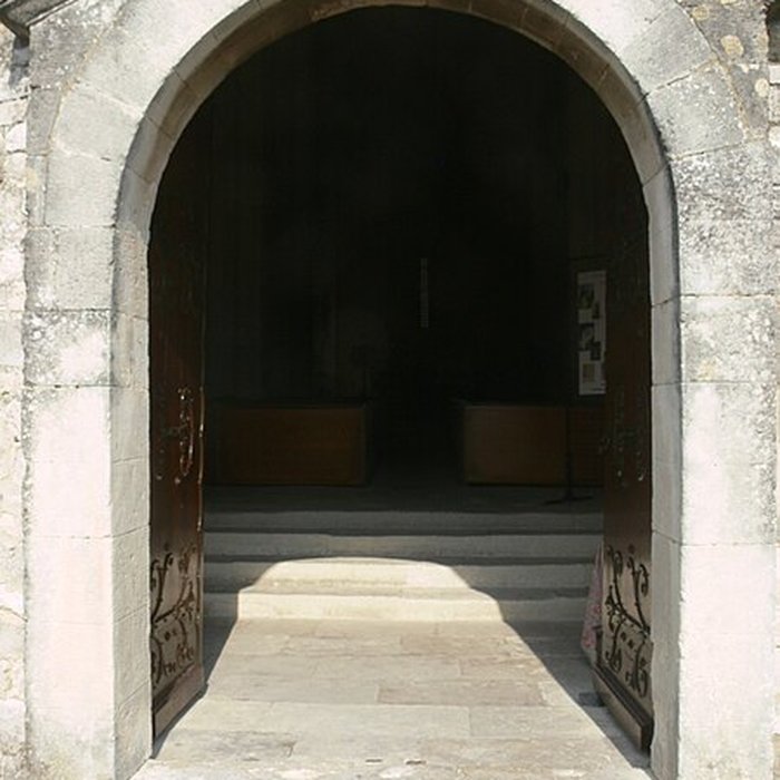 Photo de Église Saint-Michel de La Garde-Adhémar
