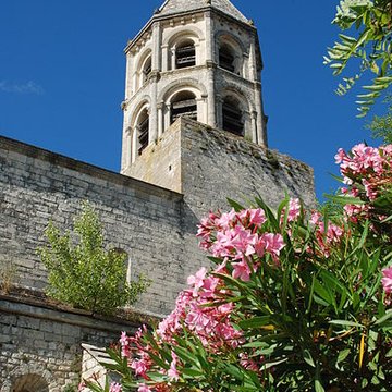 Église Saint-Michel de La Garde-Adhémar