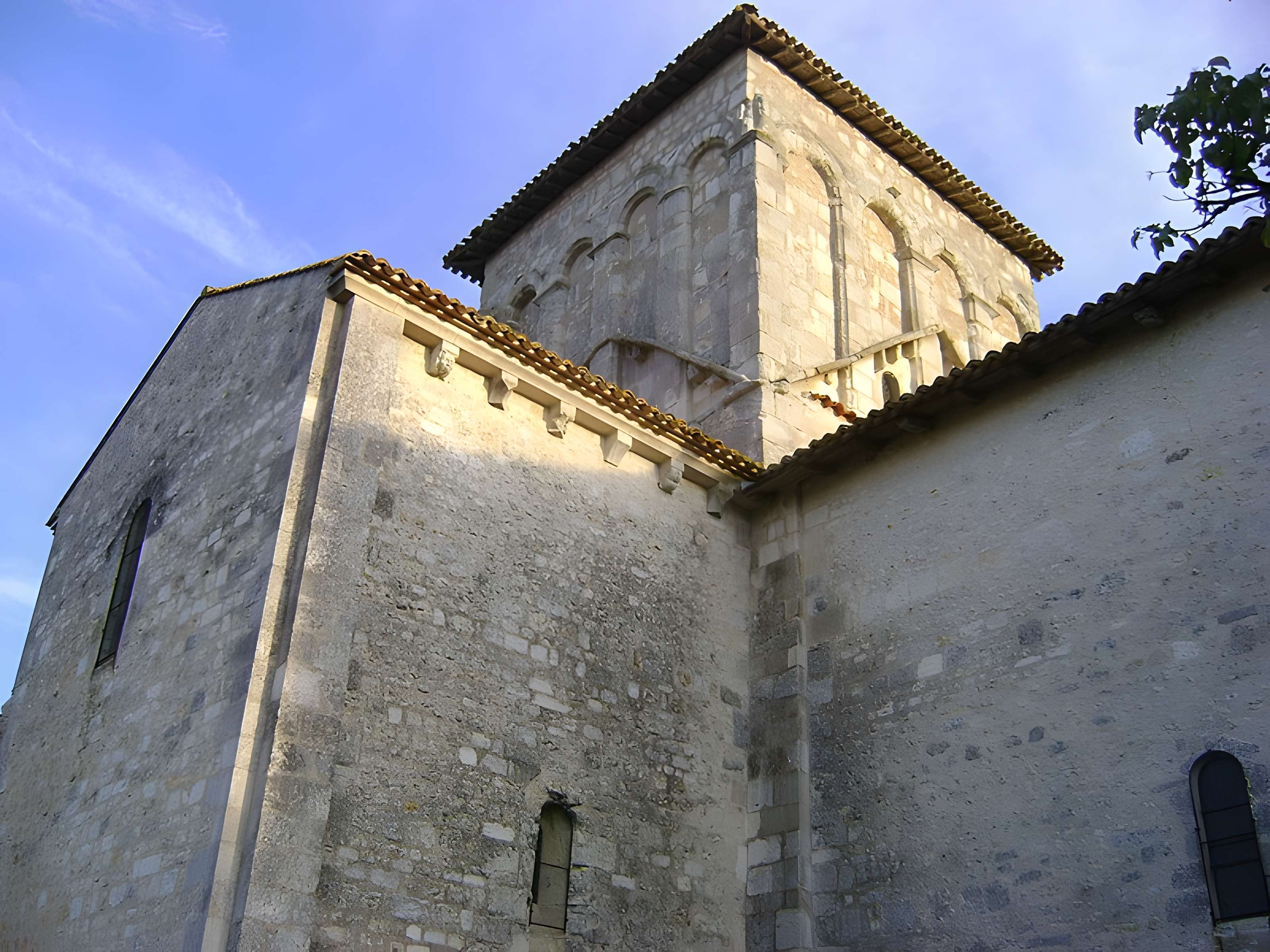 Église Saint-Jacques de Conzac
