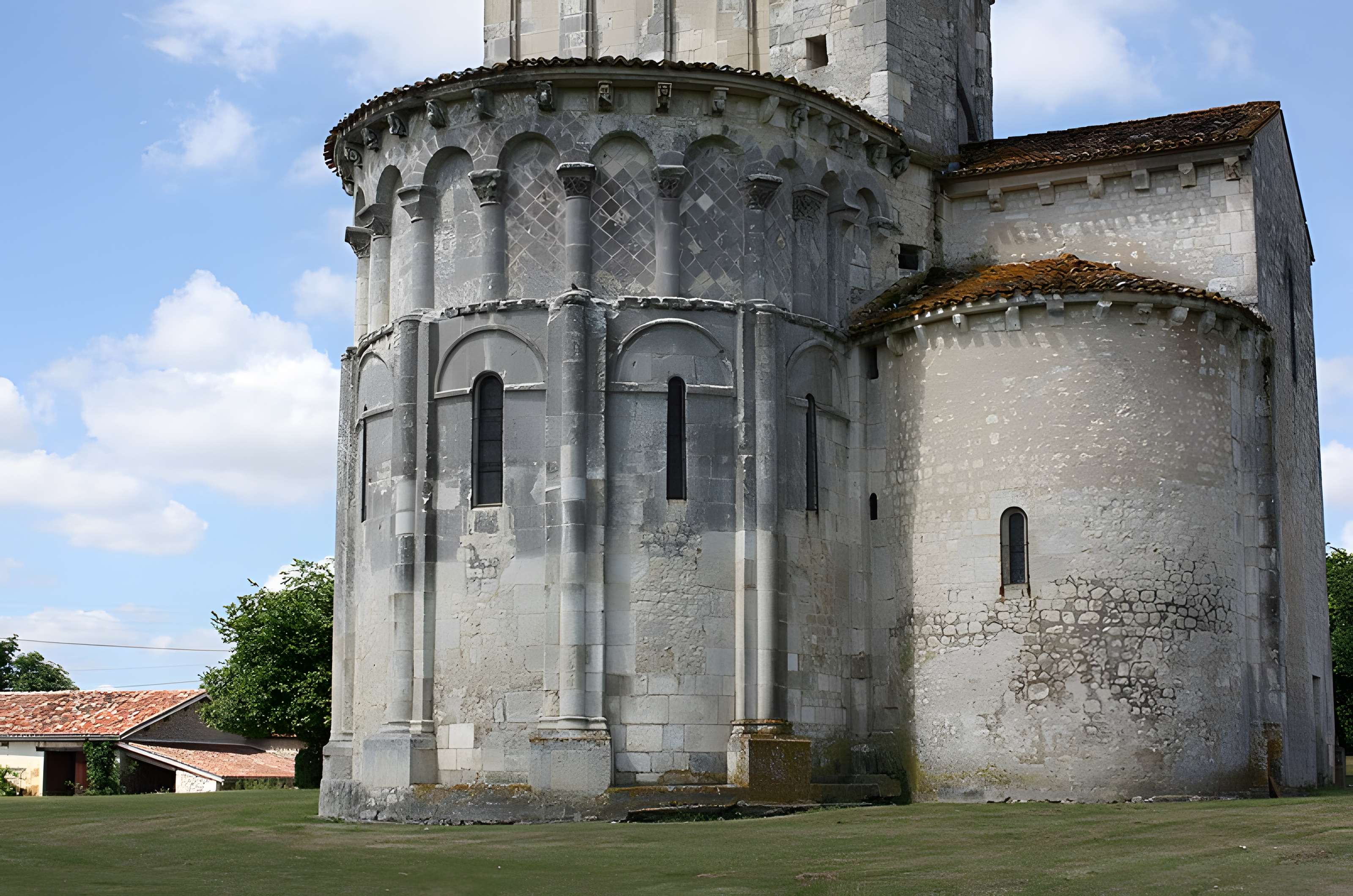 Église Saint-Jacques de Conzac