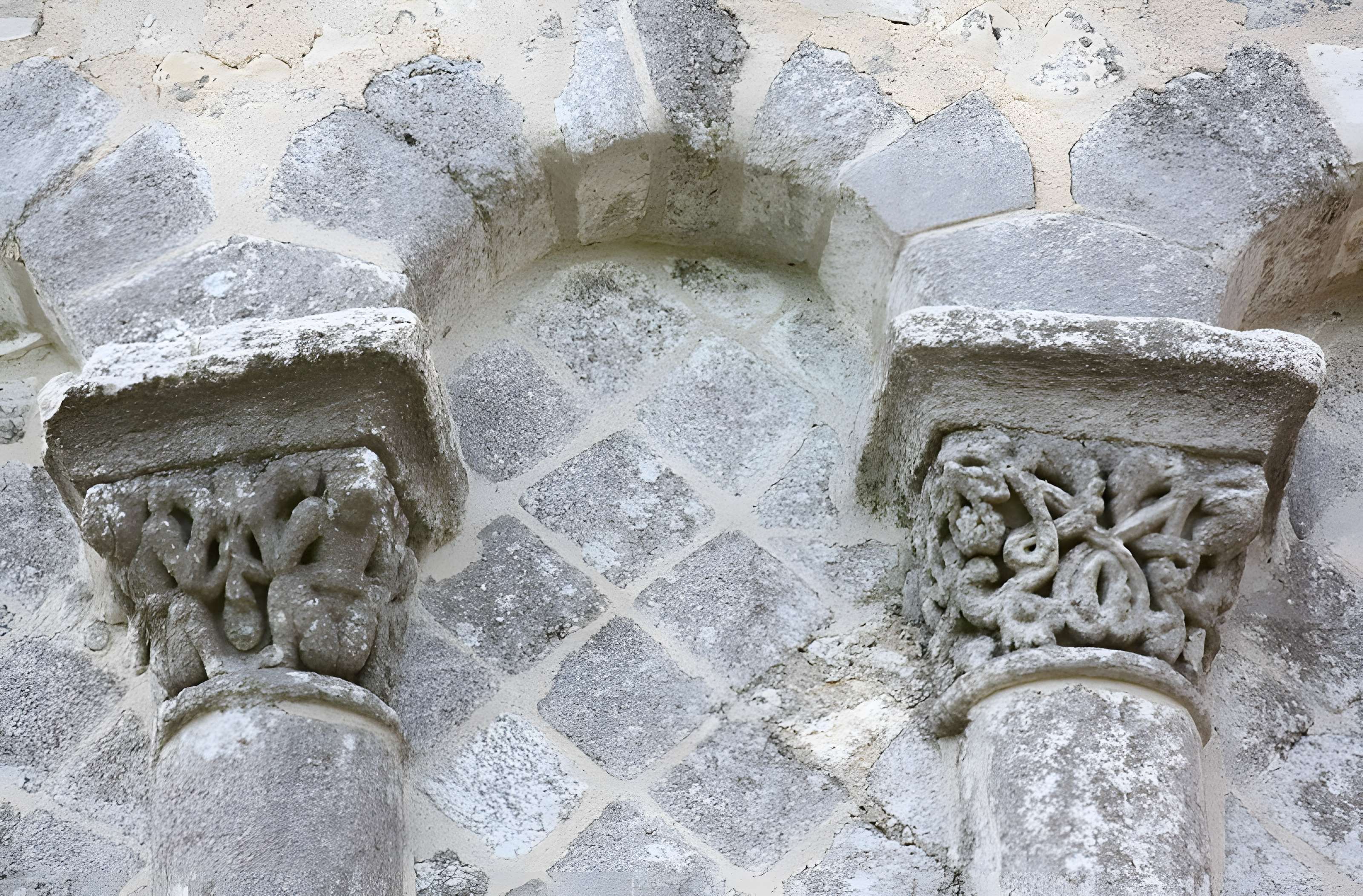 Église Saint-Jacques de Conzac