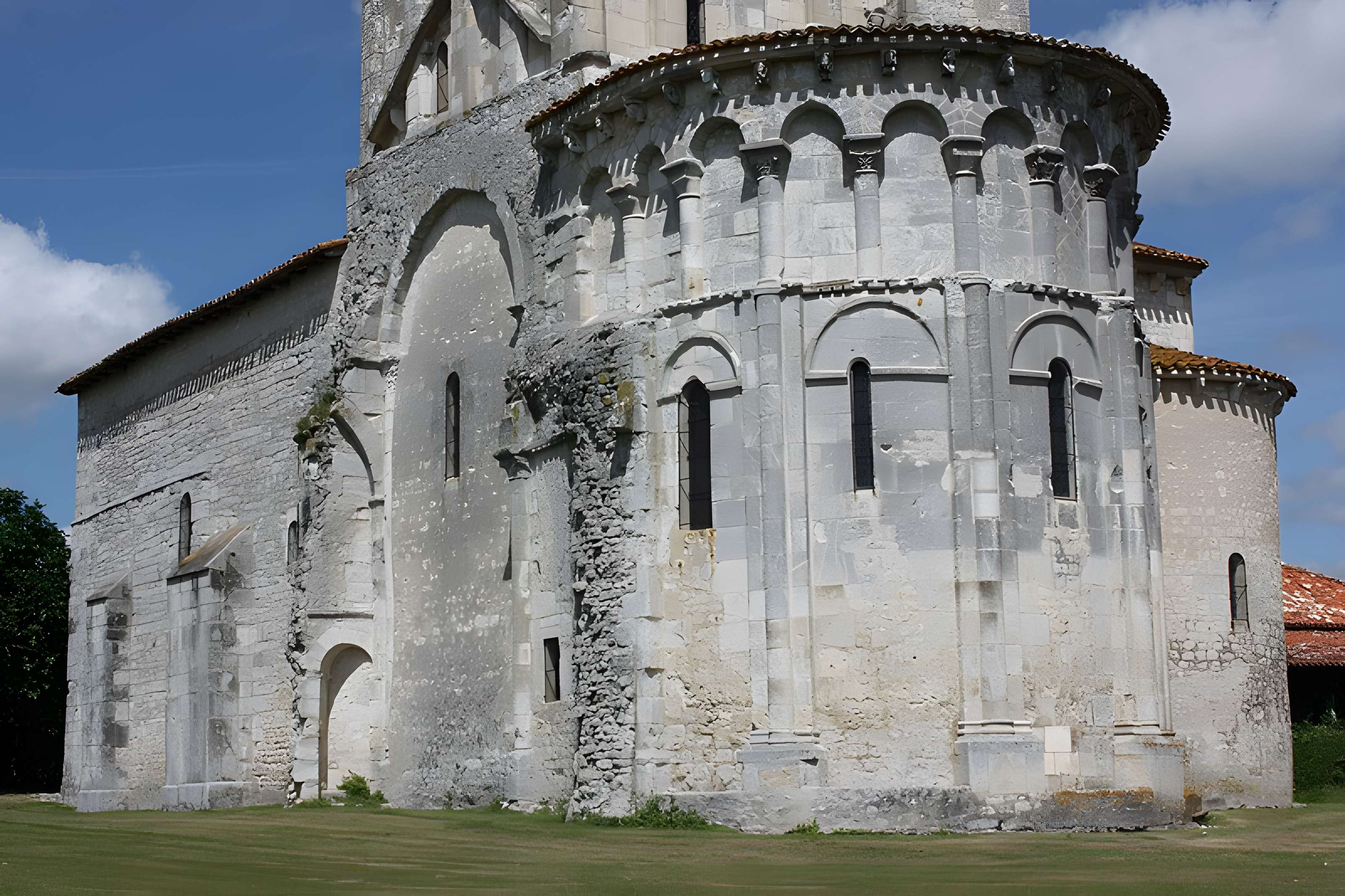 Église Saint-Jacques de Conzac