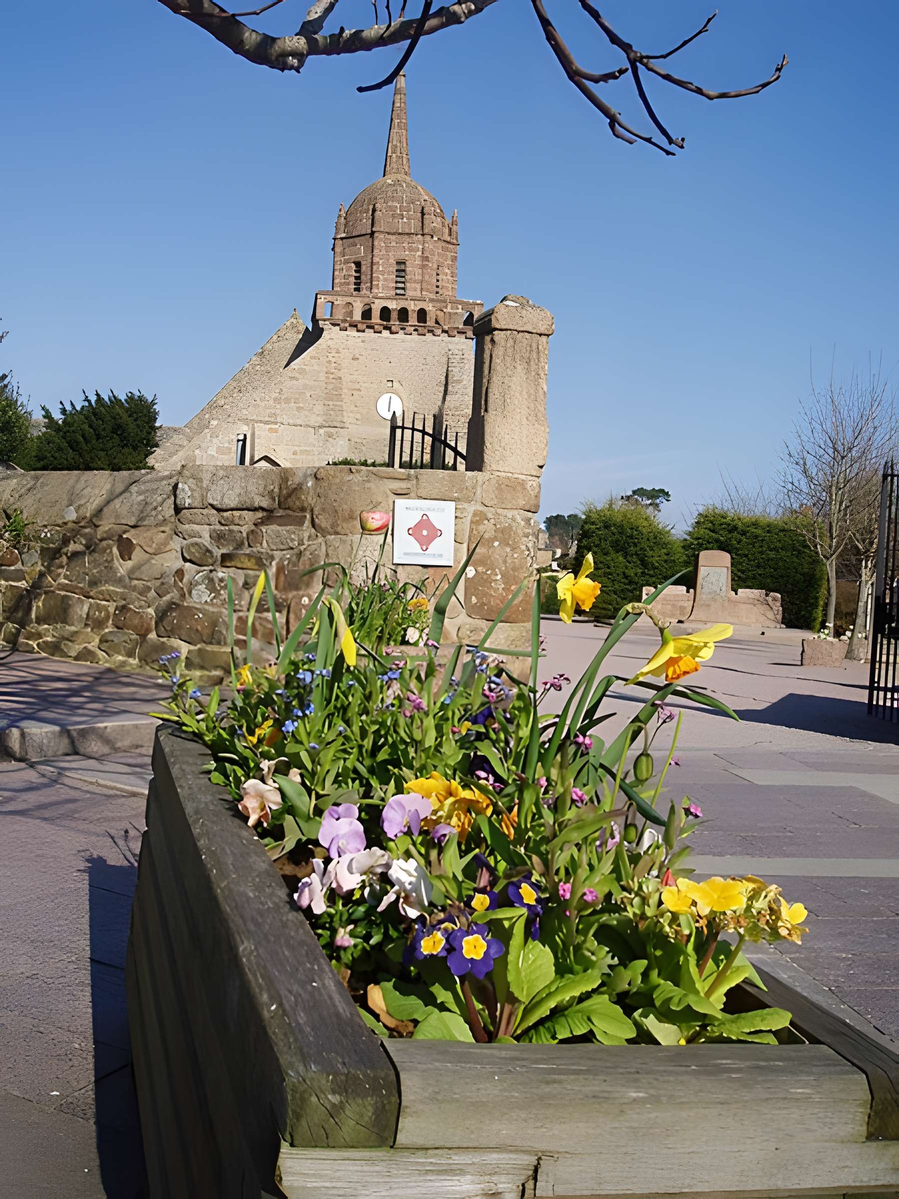 Église Saint-Jacques de Perros-Guirec