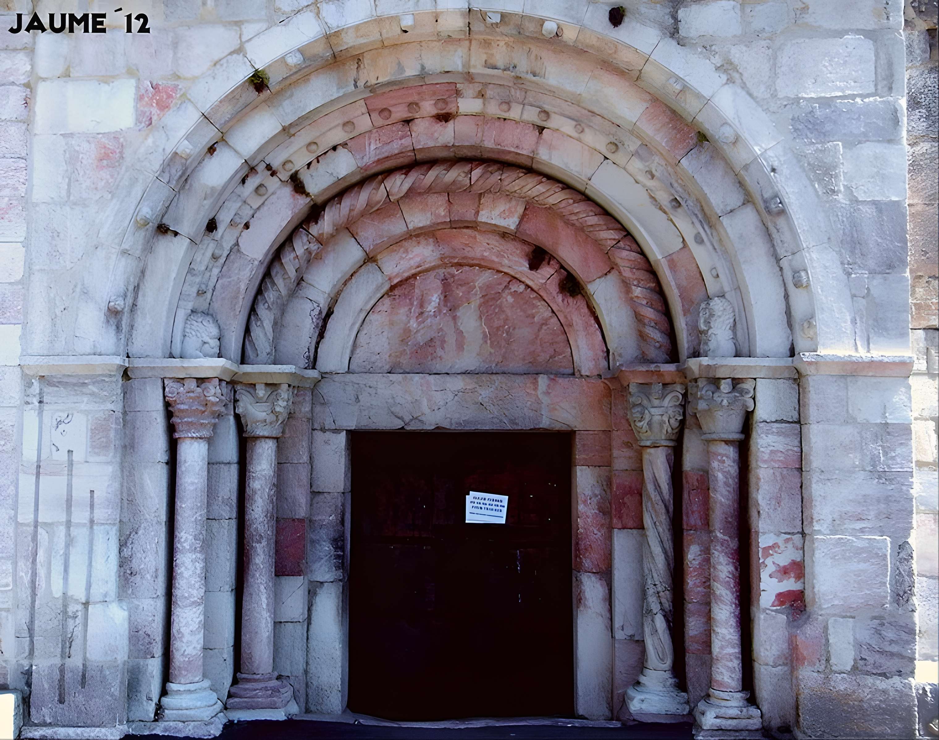 Église Saint-Jacques de Villefranche-de-Conflent