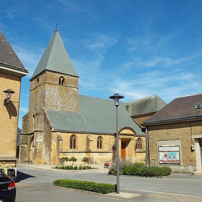Photo de Église Saint-Jacques du Chesne et croix