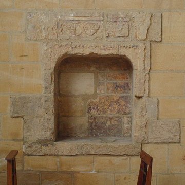 Église Saint-Jacques du Chesne et croix