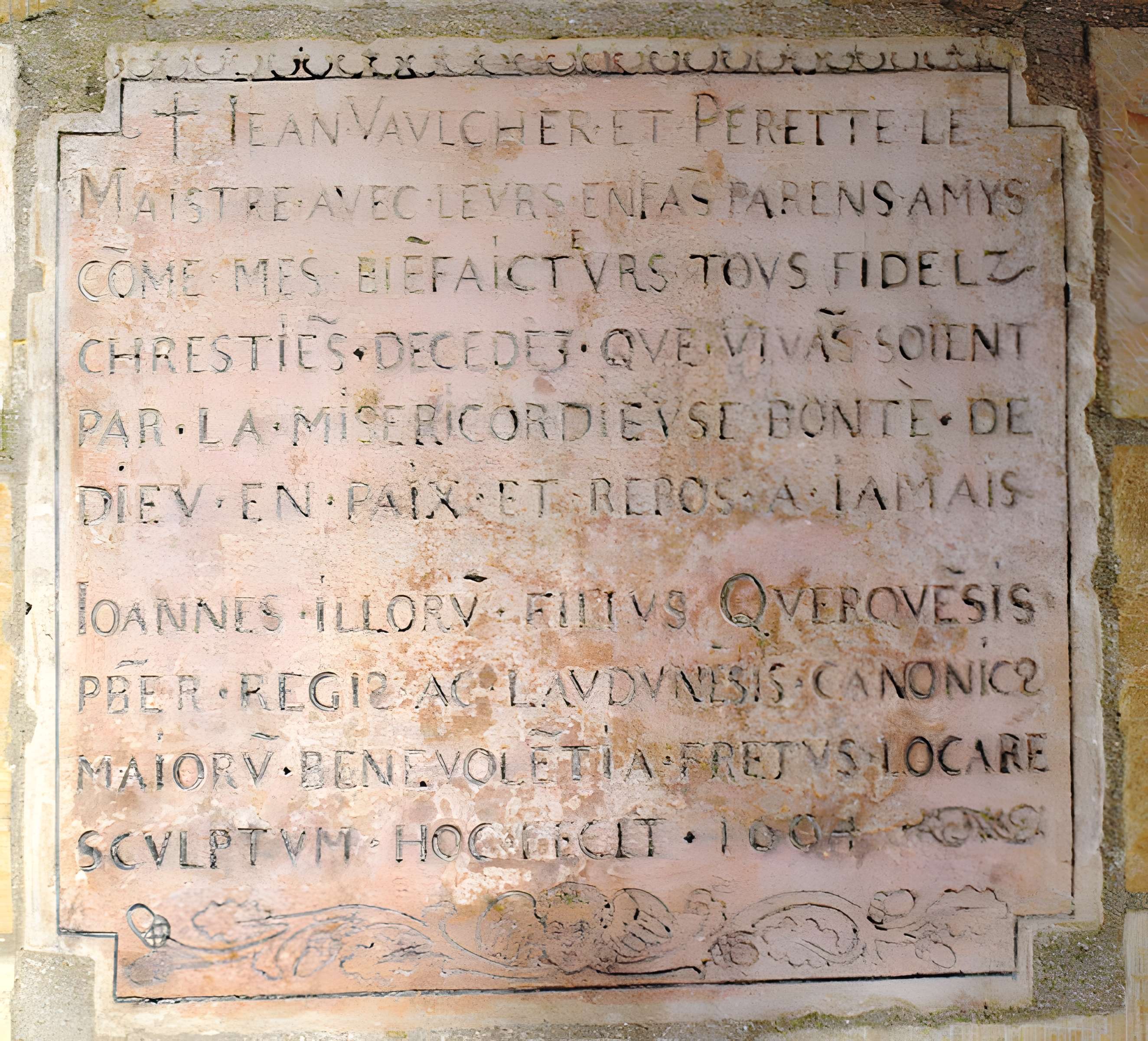 Église Saint-Jacques du Chesne et croix